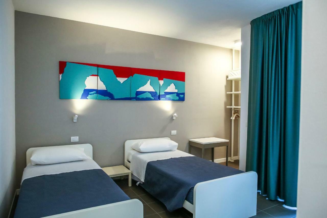 B&B Warmup Grosseto - Parcheggio Incluso Nella Corte Interna Exterior photo